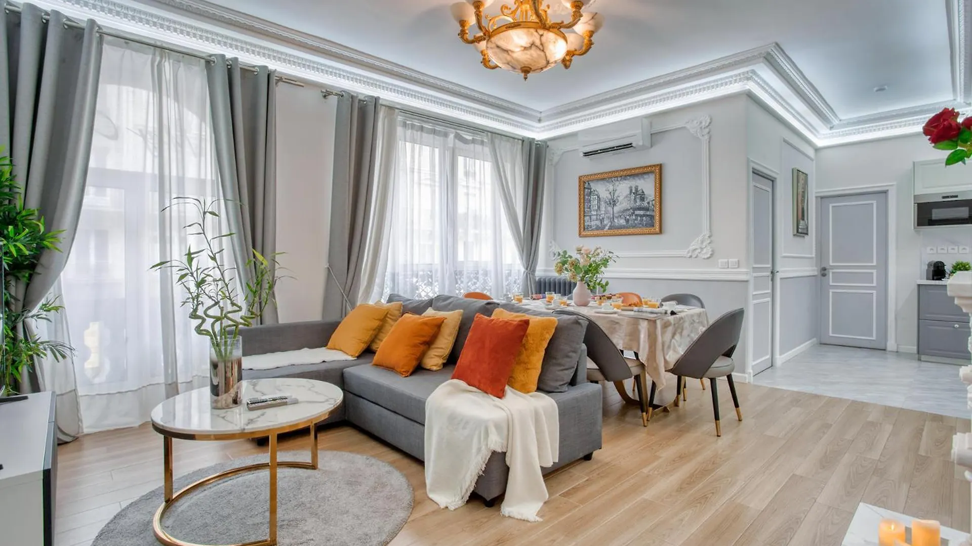 Apartment Charmant 150M2 5Ch Romantic - Centre Ville - Clim Paris